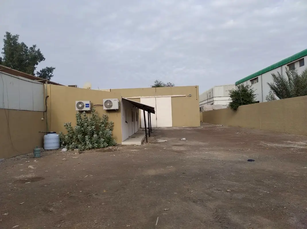 9000 SQ FT | 45 kv | Open Yard