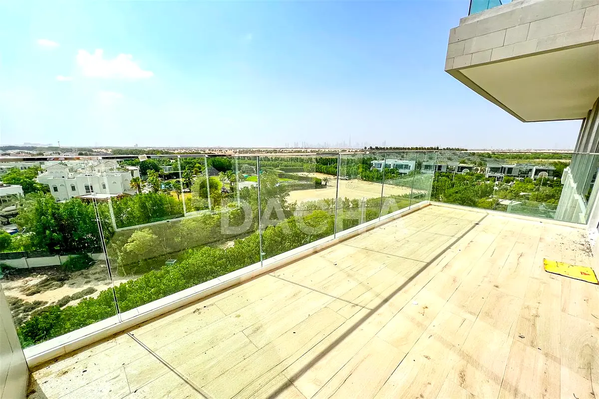 BRAND NEW: Keys with me / Skyline views of Burj