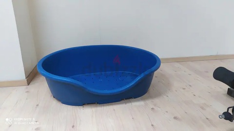 Dog bed (plastic)
