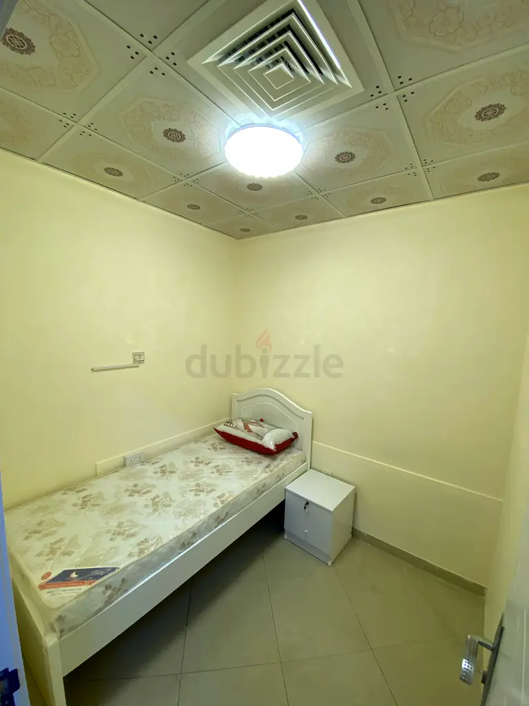 Rooms for rent in Al Karama Shared Rooms rental