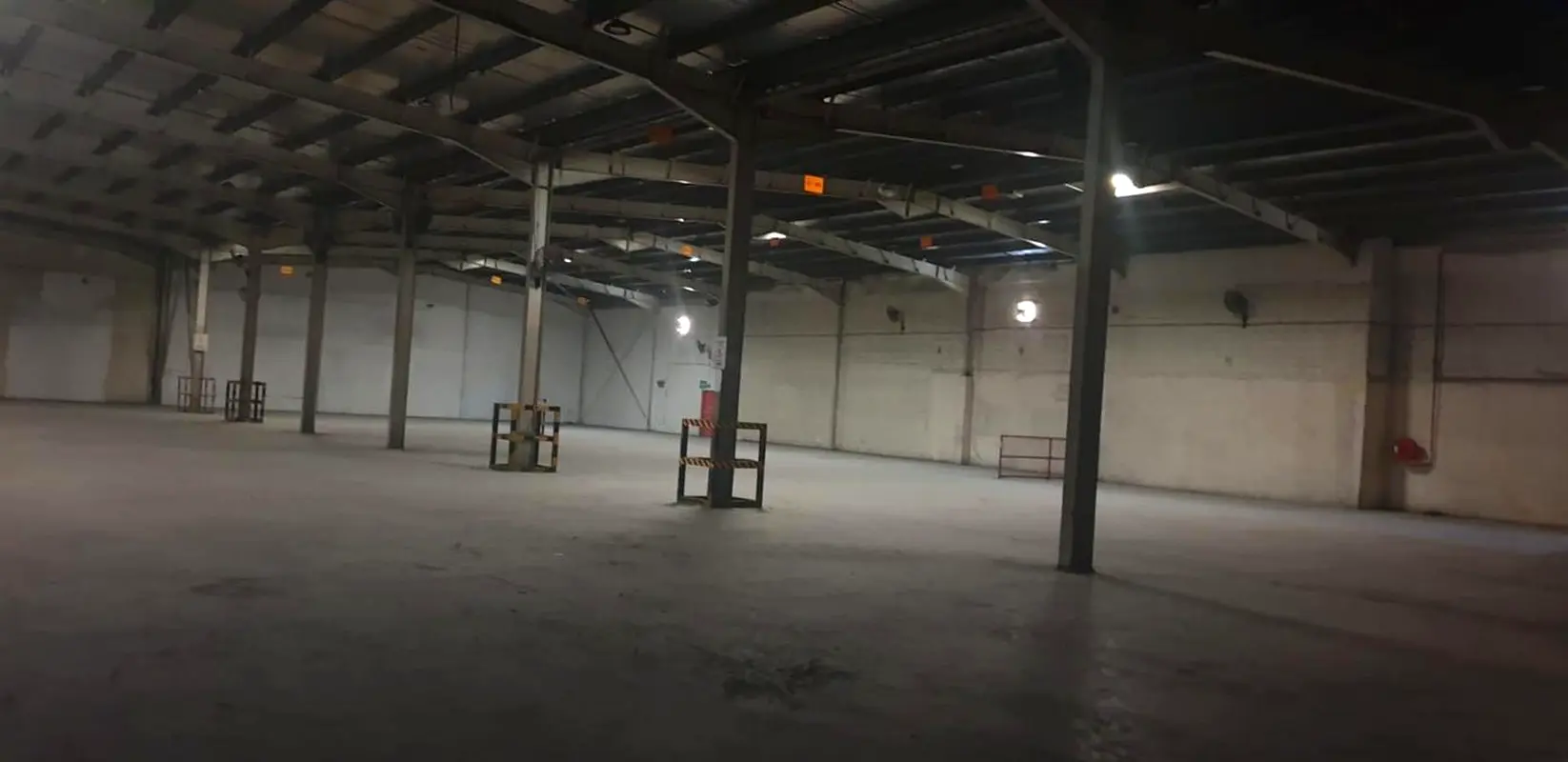 70000sq.ft Industrial Warehouse in Festival City