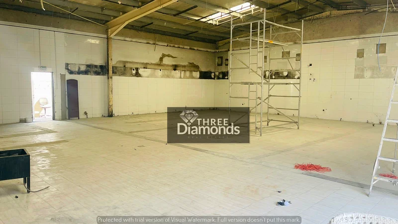 GOOD LOCATION 3000 SQFT COMMERCIAL WAREHOUSE IN ALQUOZ 4 AED: 160K