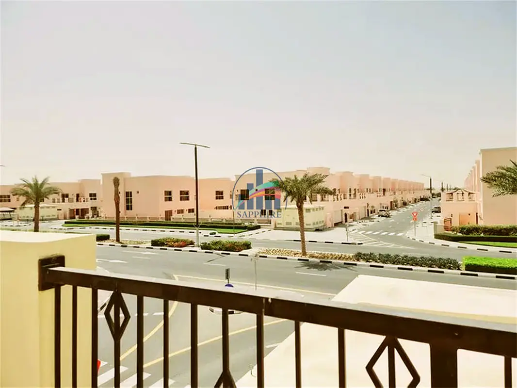Enjoy 1 Month FREE || 5 BR Villa | Corner | Call Now!