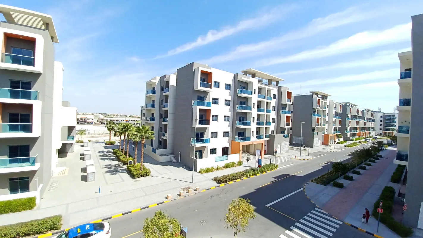 Beautiful gated community 3bhk available in wasl Green Park just 78k in 12 Payments