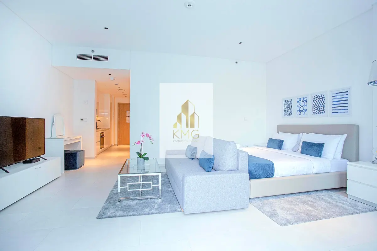 Studio with 1BHK Size l Prime Location l Burj Khalifa View
