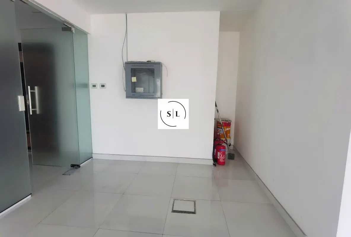 FULLY FITTED OFFICE FOR RENT IN INDIGO OPTIMA