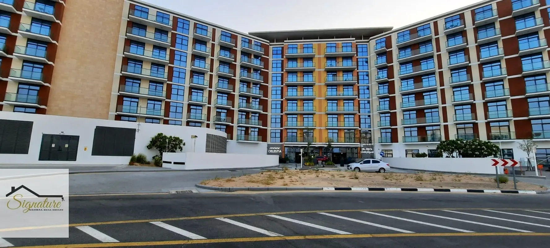 Large apartment with Parking Celestia building with Balcony