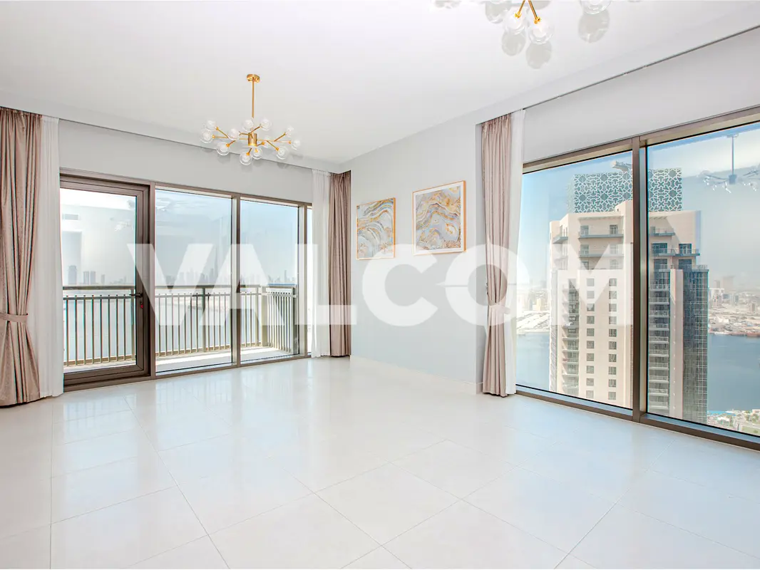 Burj Khalifa View -  Sea View -  High Floor
