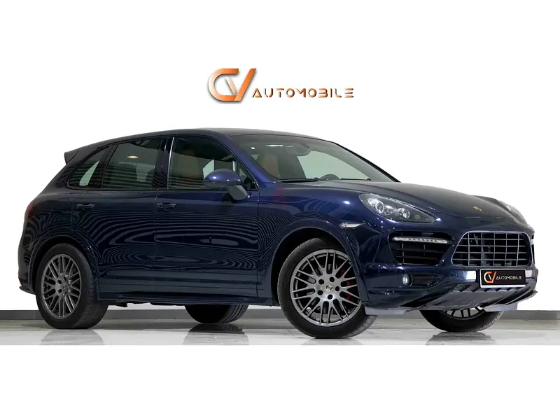 2013 Porsche Cayenne GTS GCC Spec