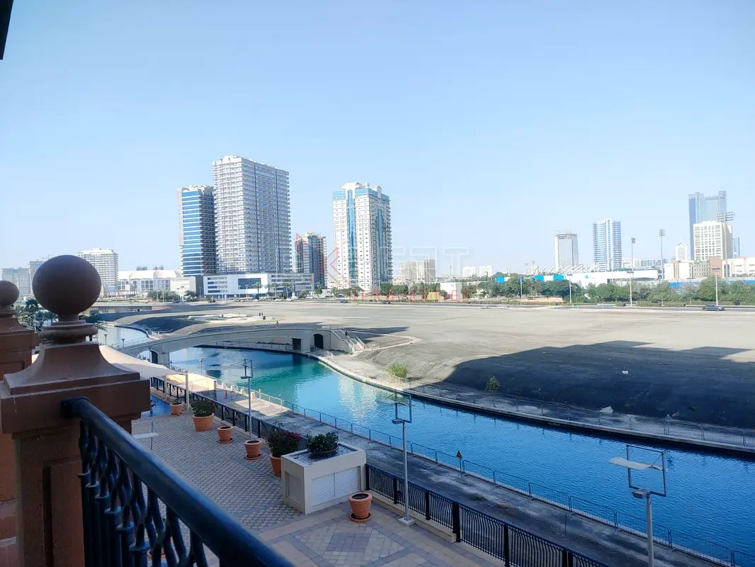 Luxury Finishes | Canal View | Large Unit
