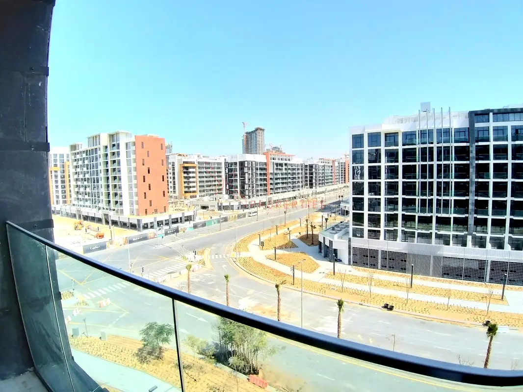 Distress Deal | DLD Fee Waiver | Ready to Move