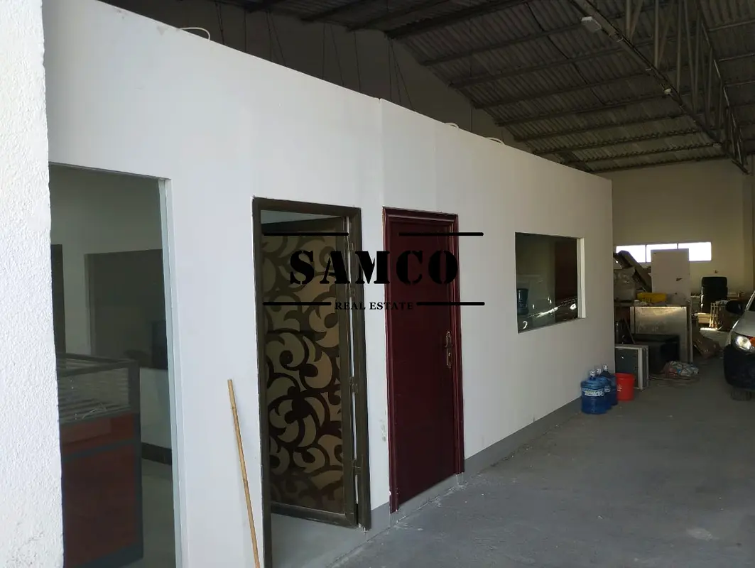 STUNNING 2600 SQ.FT WAREHOUSE WITH OFFICE IN RAS AL KHOR IND 2ND