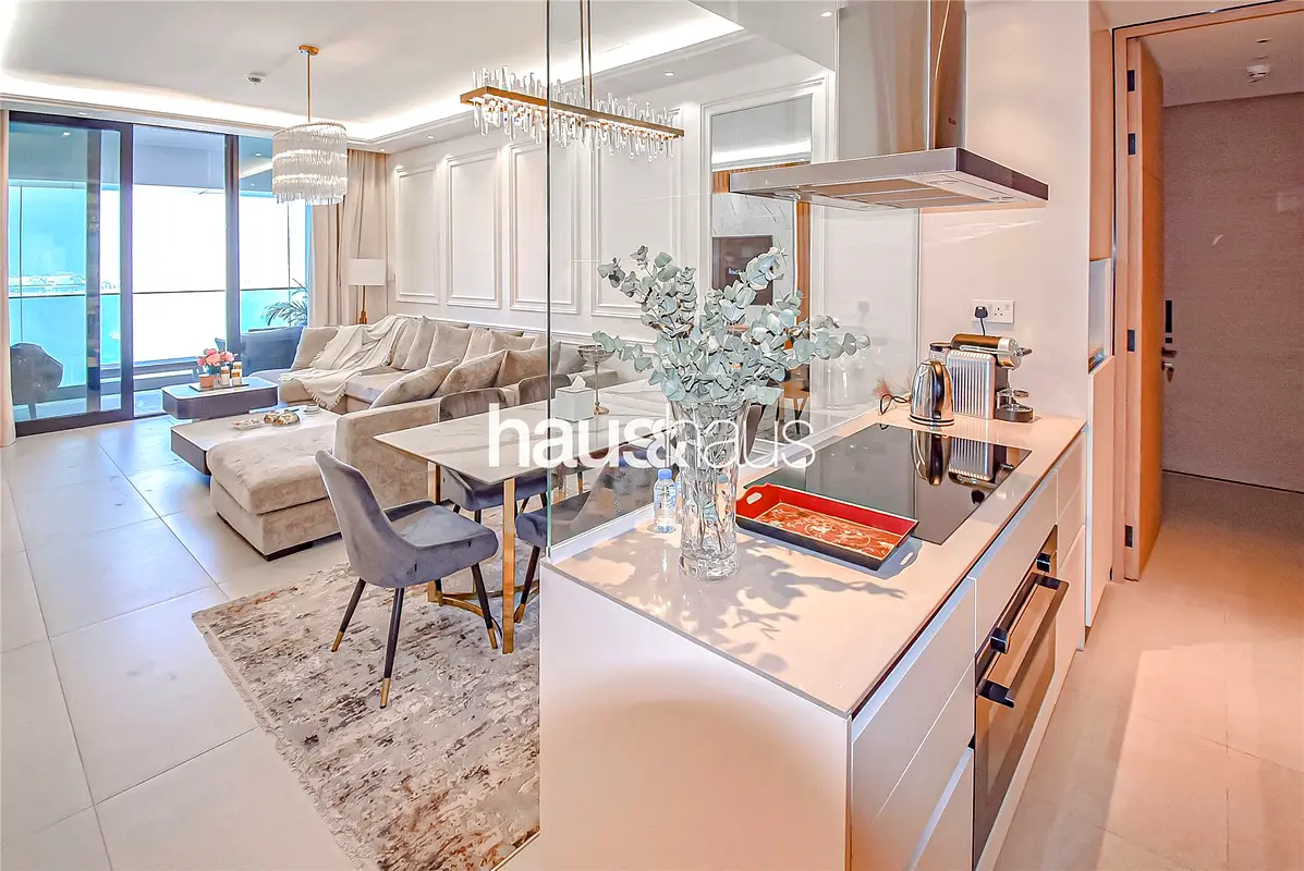 Luxury Upgraded | Full Sea View | Mid Floor