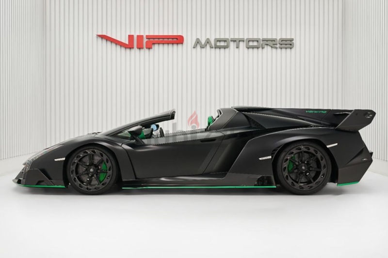 LAMBORGHINI VENENO ROADSTER, 2015, GCC, LIMITED EDITION, IMMACULATE  CONDITION | dubizzle