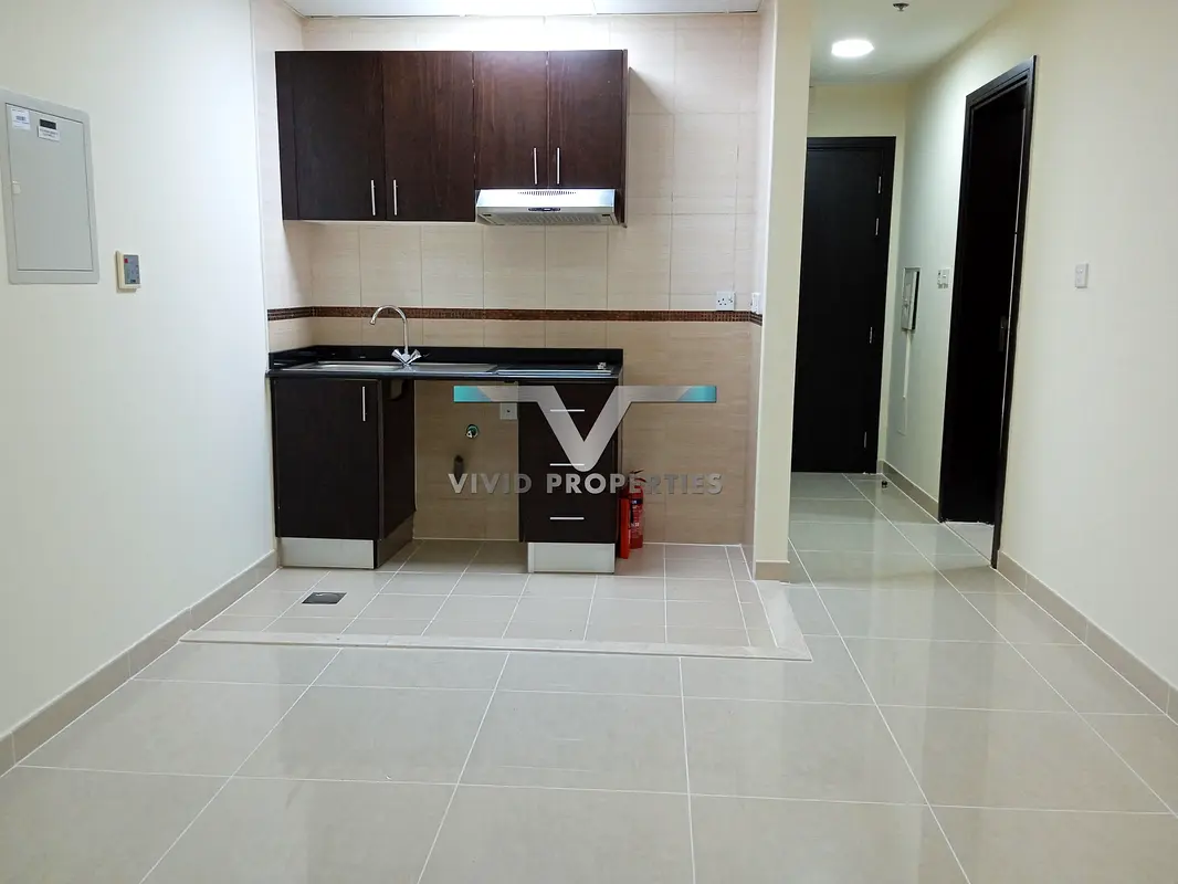 Great Offer | Easy Access to Sheikh Zayed Road | Close to Metro