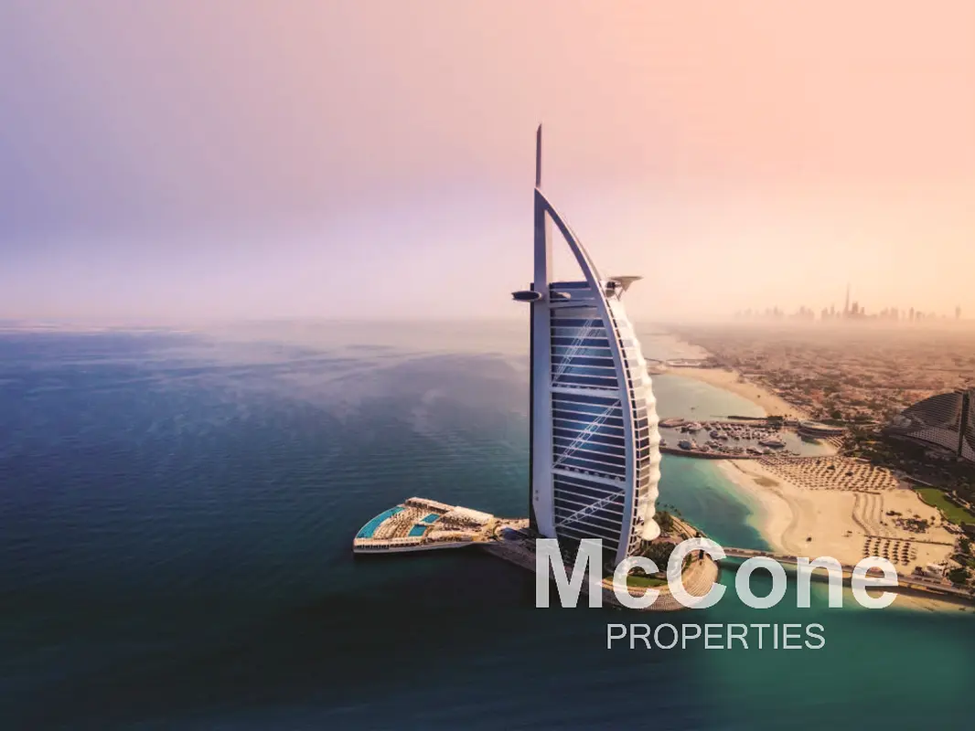 Genuine Resale | Sea Views | 05 Series