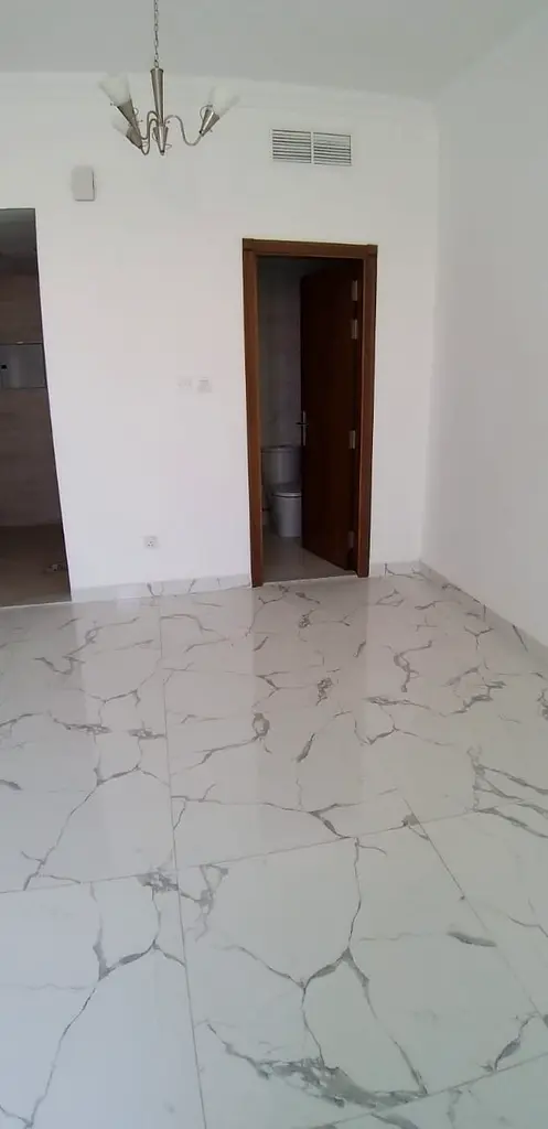 STUDIO FOR  RENT IN OASIS TOWER