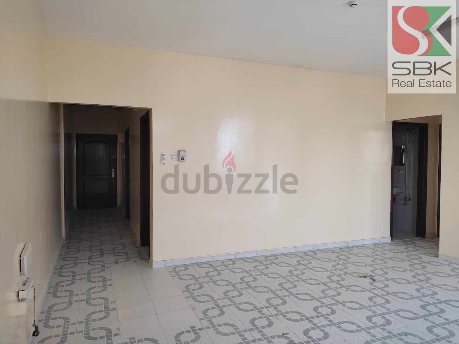 Apartment/Flat For Rent: Spacious 2 BHK Available In Al Qasimiya . Al ...