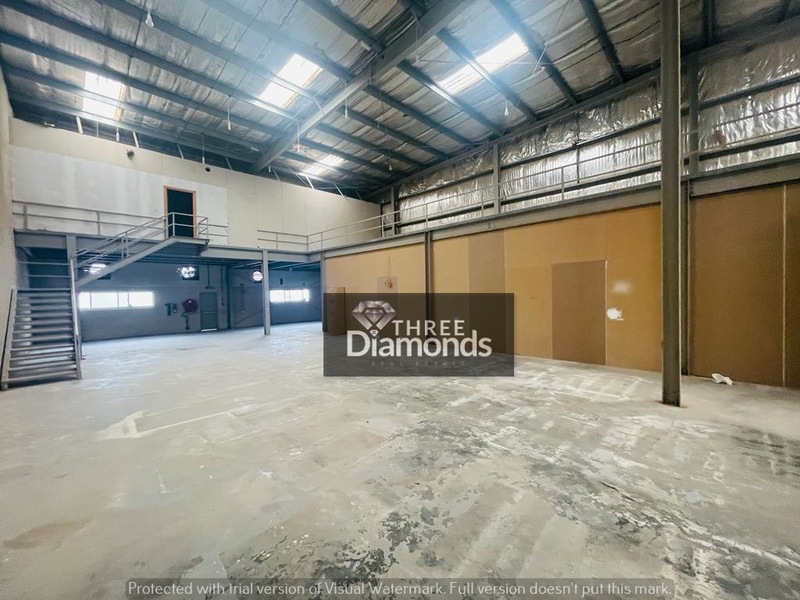 9 METER HEIGHT 8500 SQFT COMMERCIAL WAREHOUSE IN ALQUOZ INDUSTRIAL AREA 4 AED: 430K
