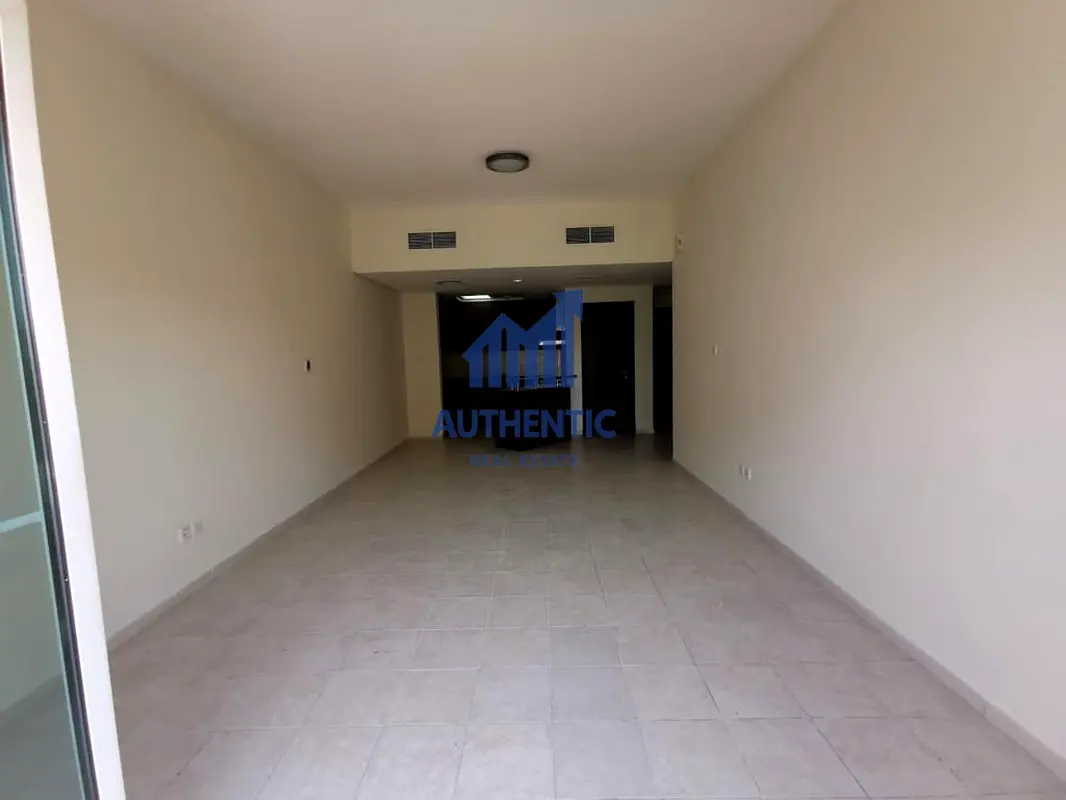Available | U Type | 1 Bedroom | Upper Floor | DG