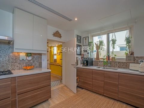 EXCLUSIVE Immaculately Presented Renovated Home