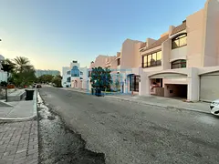 Modern Villa 6bhk | Maid Driver Room | Pvt Garden