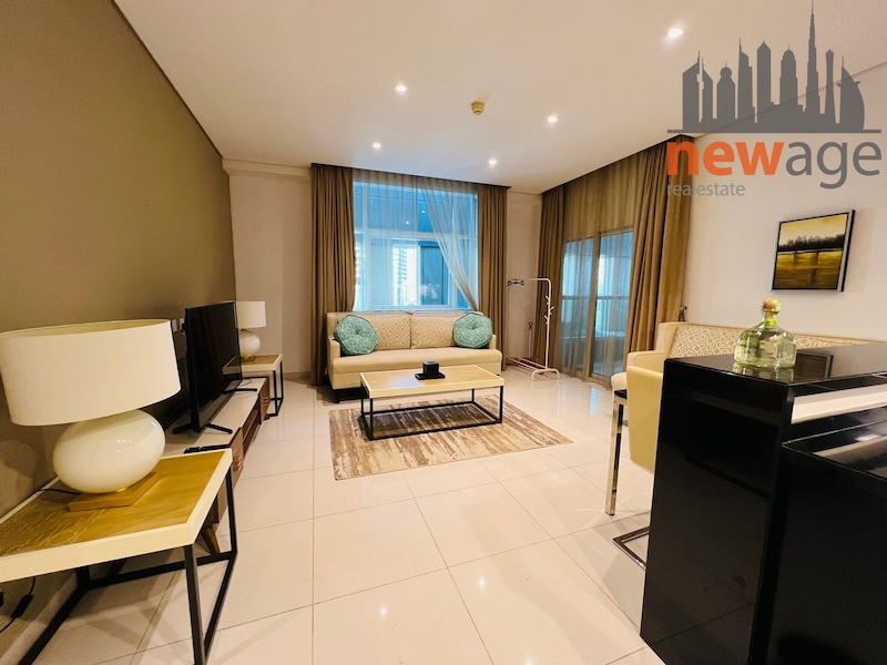 One Bedroom Luxurious Apartment in Business Bay