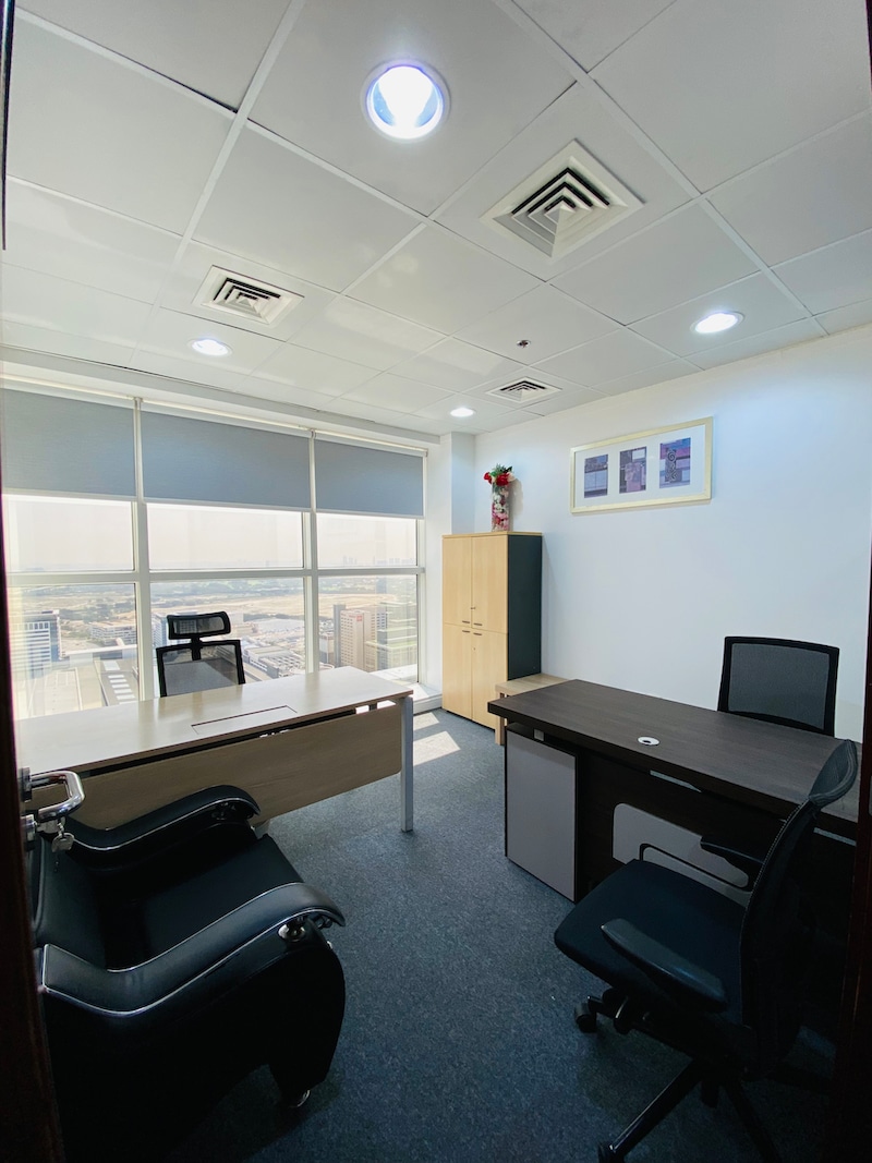 BUSINESS CENTRE FOR RENT IN API WORLD TOWER, SHEIKH ZAYED ROAD Furnished | Free WIFI, Chiller, Dewa|