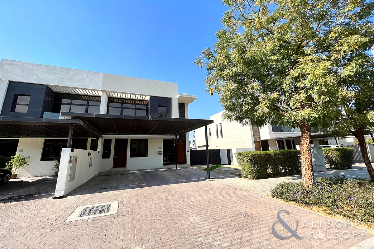 3 Bedroom plus Maids | Family Room | Single Row.