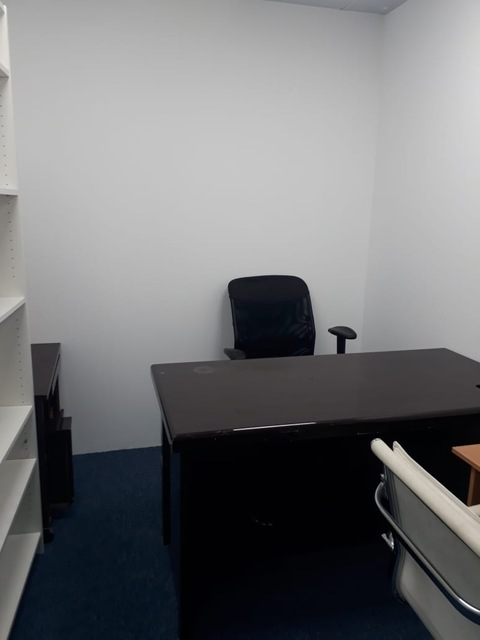 Vacant Office | 100 sqft | DED approved | Chiller Free