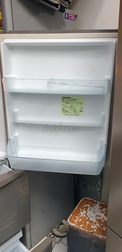 Toshiba GR-38ZT(N) Refrigerator 3 Doors Automatic ICE Maker +FREE DELIVERY 6 MONTHS WARRANTY63265097794946112