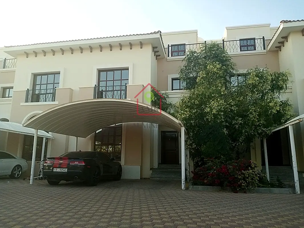 Neat  Clean Compound Villa| Back Yard