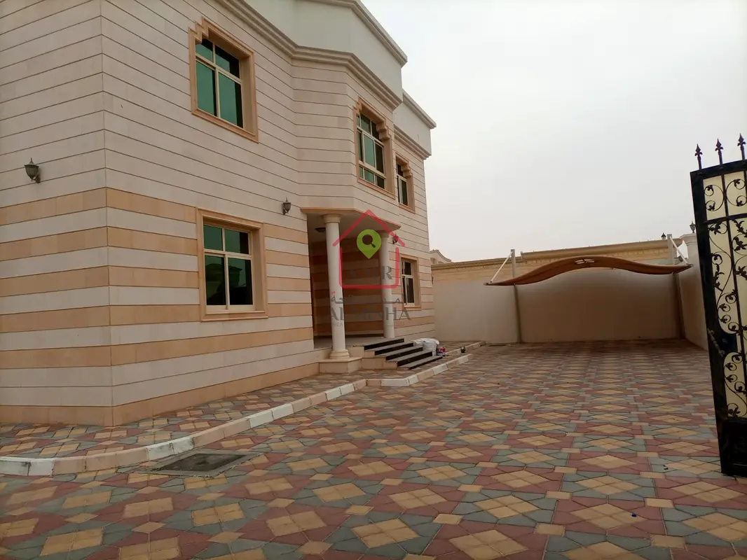 6 BHK Duplex Compound Villa| Shaded Parking|