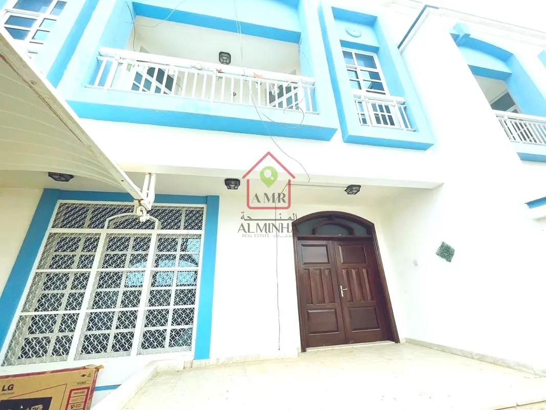5 Br Private Duplex Villa| Maid Room| Prime Location