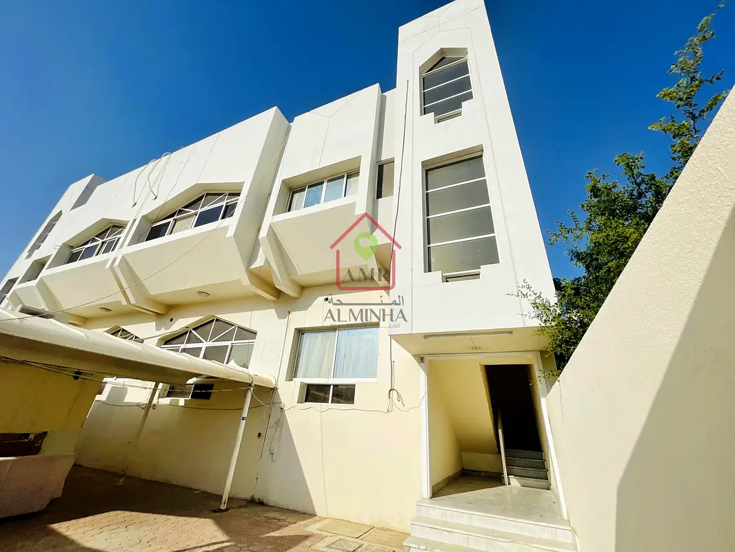 Renovated Studio Ready to Move  | Monthly Payments