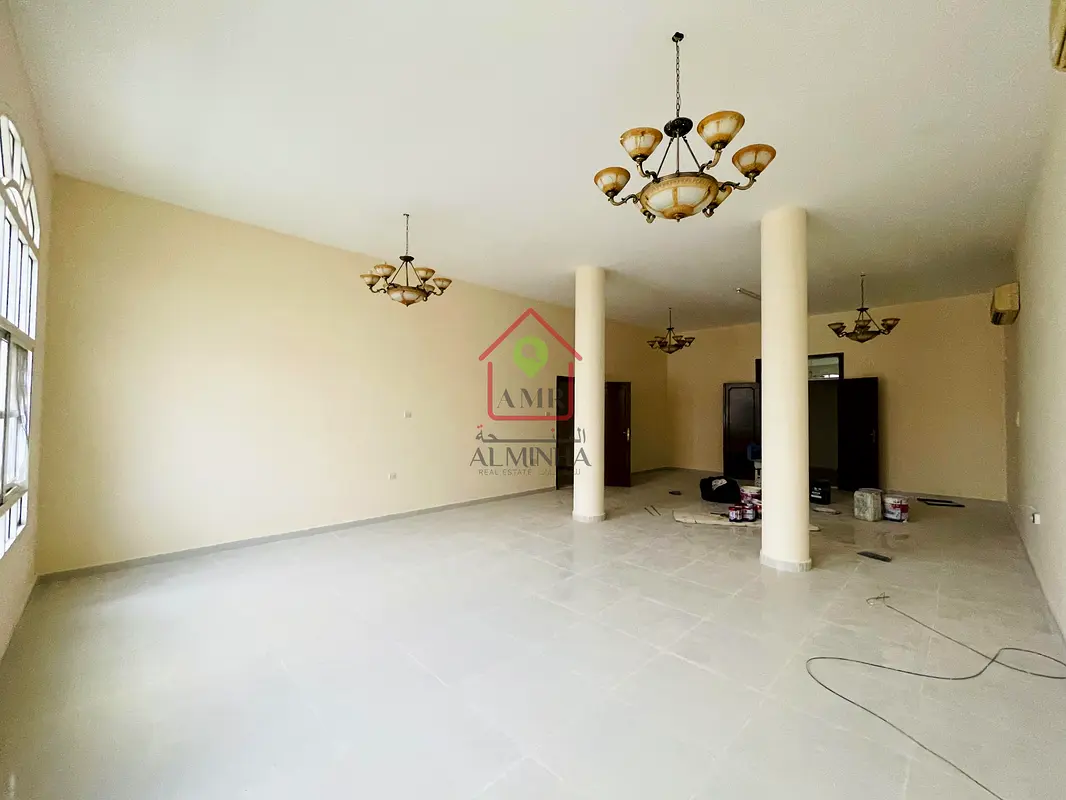 Spacious First Floor Huge Apartment