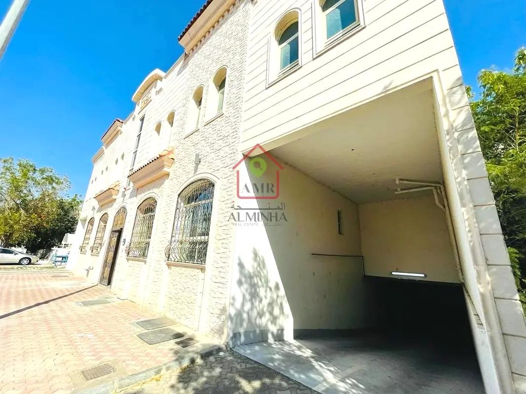 Spacious Apt| Basement Parking| Elevator