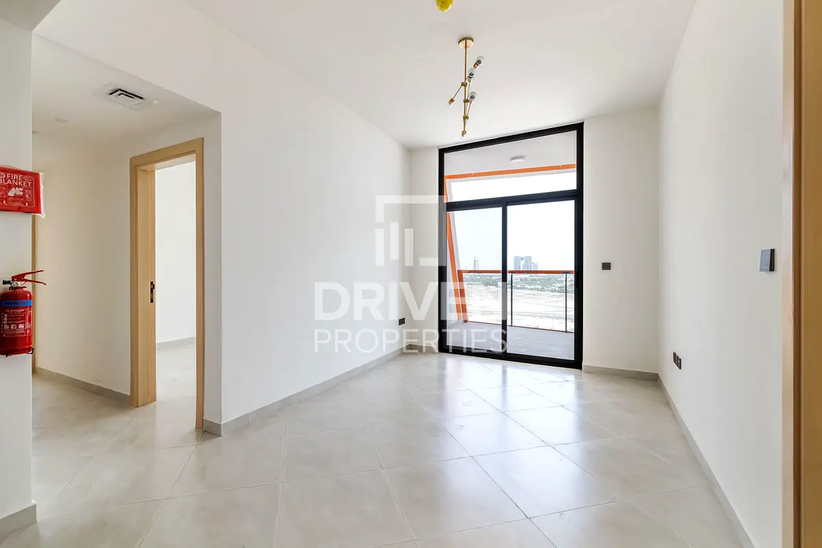 Spacious and Bright Apt | Community View