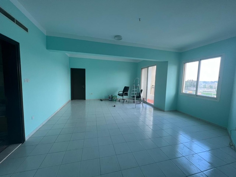 HOT DEAL!!! Extra Large Apartment 1000 sqft Spacious 1-bedroom with Balcony Just in 32k