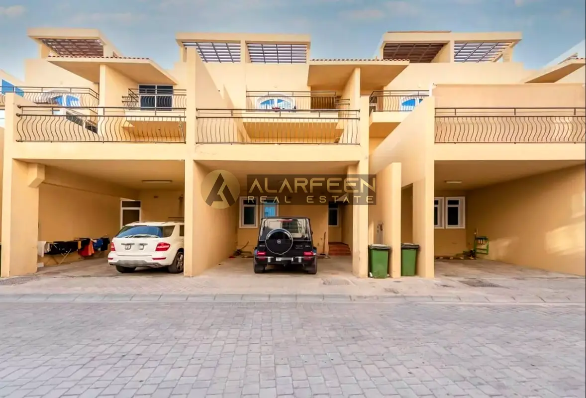 Indigo Villa| Elegant 4BHK+Maid | Bright Inside | Ready To Move