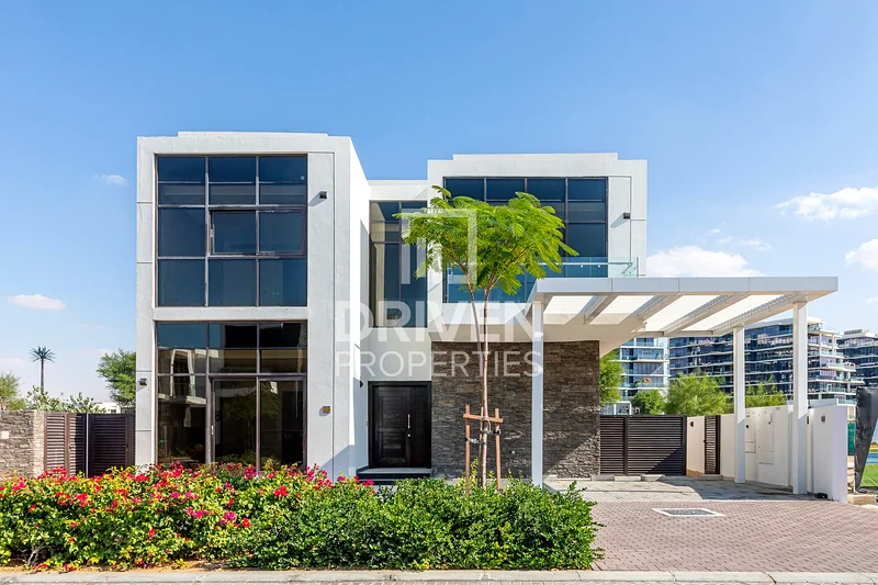 Full Golf View | Captivating | Brand New