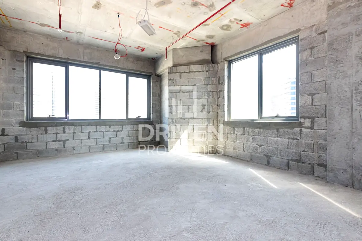 Bright With Canal Views | Prime Location