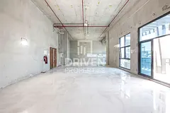 Bright Office Space in Premium Location