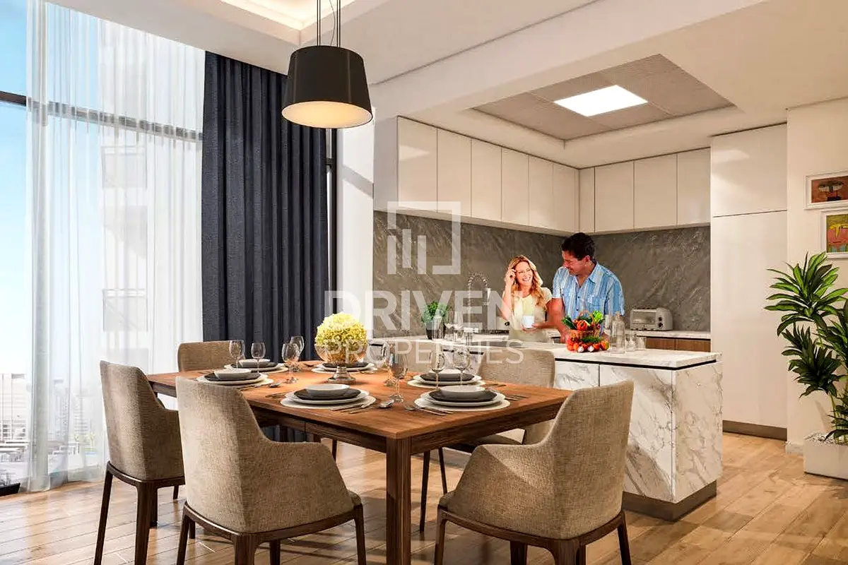 Beach Front Retail Space | Good Location