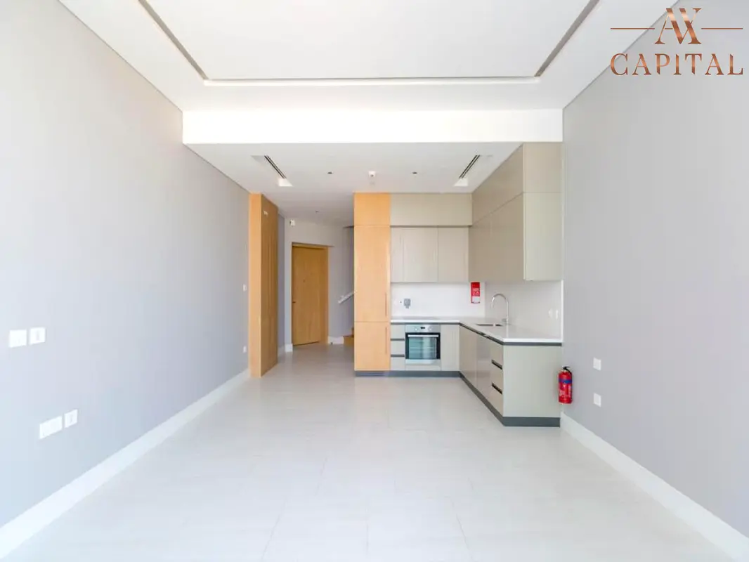 Ready to Move In | High Floor | Luxury