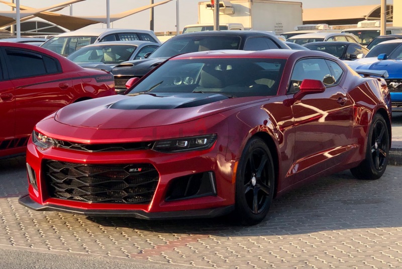 Chevrolet Camaro снизу