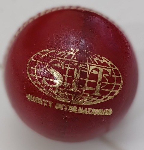 Brand new SIT 51/2 oz Cricket Leather Ball - Brown
