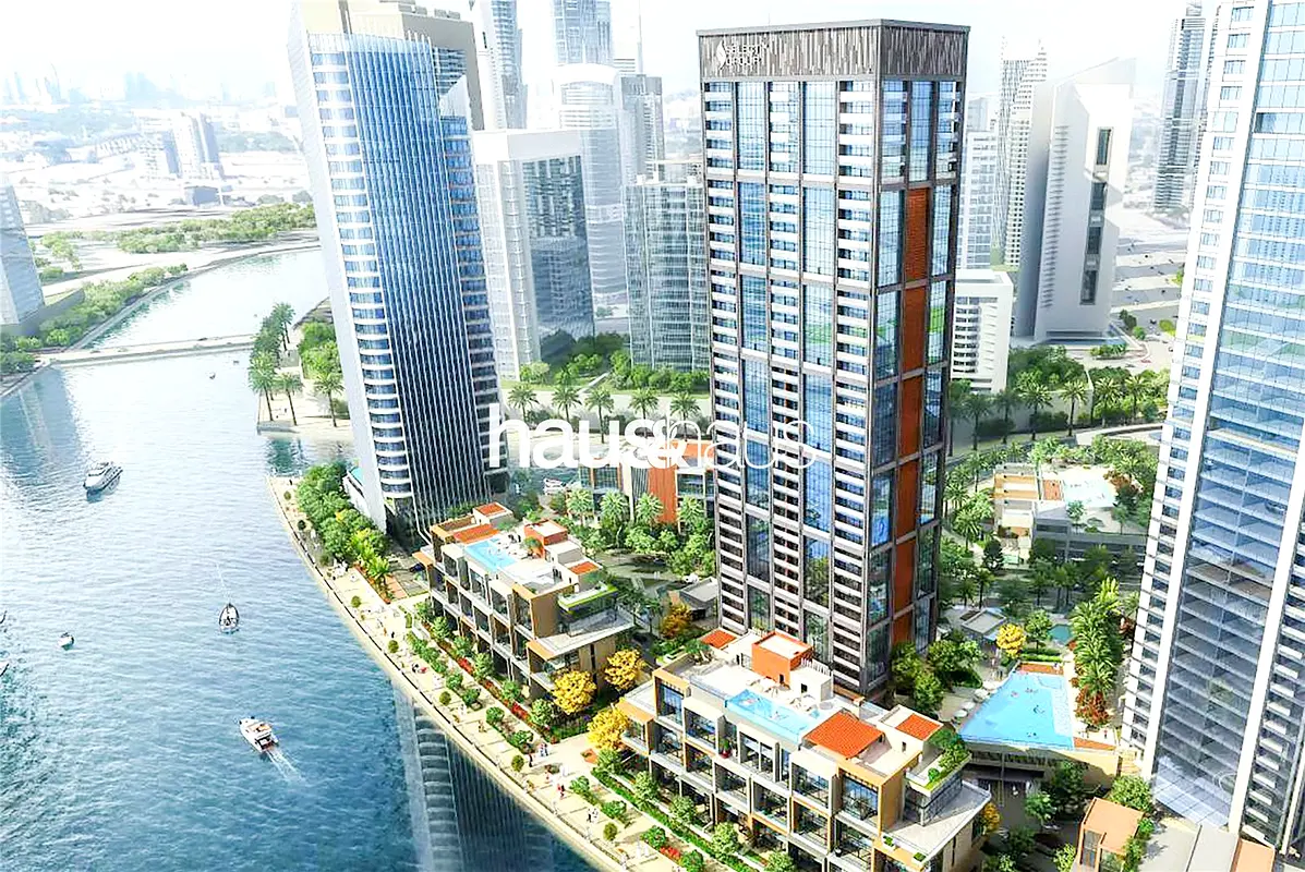 Peninsula Five | Corner Unit | Canal and Burj View