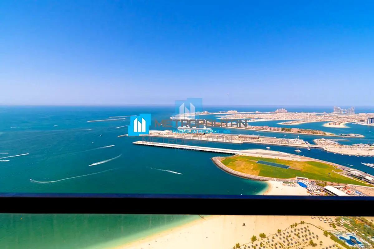 Luxurious Living| High Floor | Best Layout