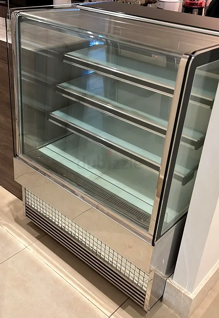 CAKE DISPLAY CHILLER FOR SALE